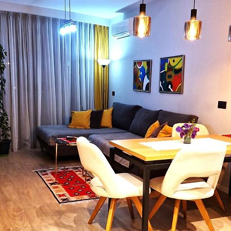 Central Luxury Apartment Tiranë Luaran gambar
